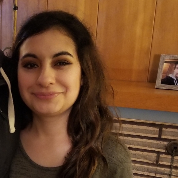 New and gently used clothing and shoes - Picture 2 of 2